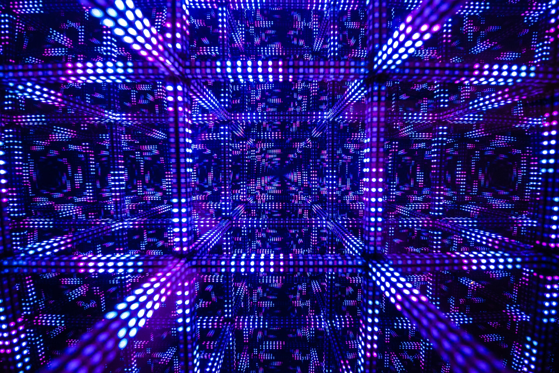 infinity cube