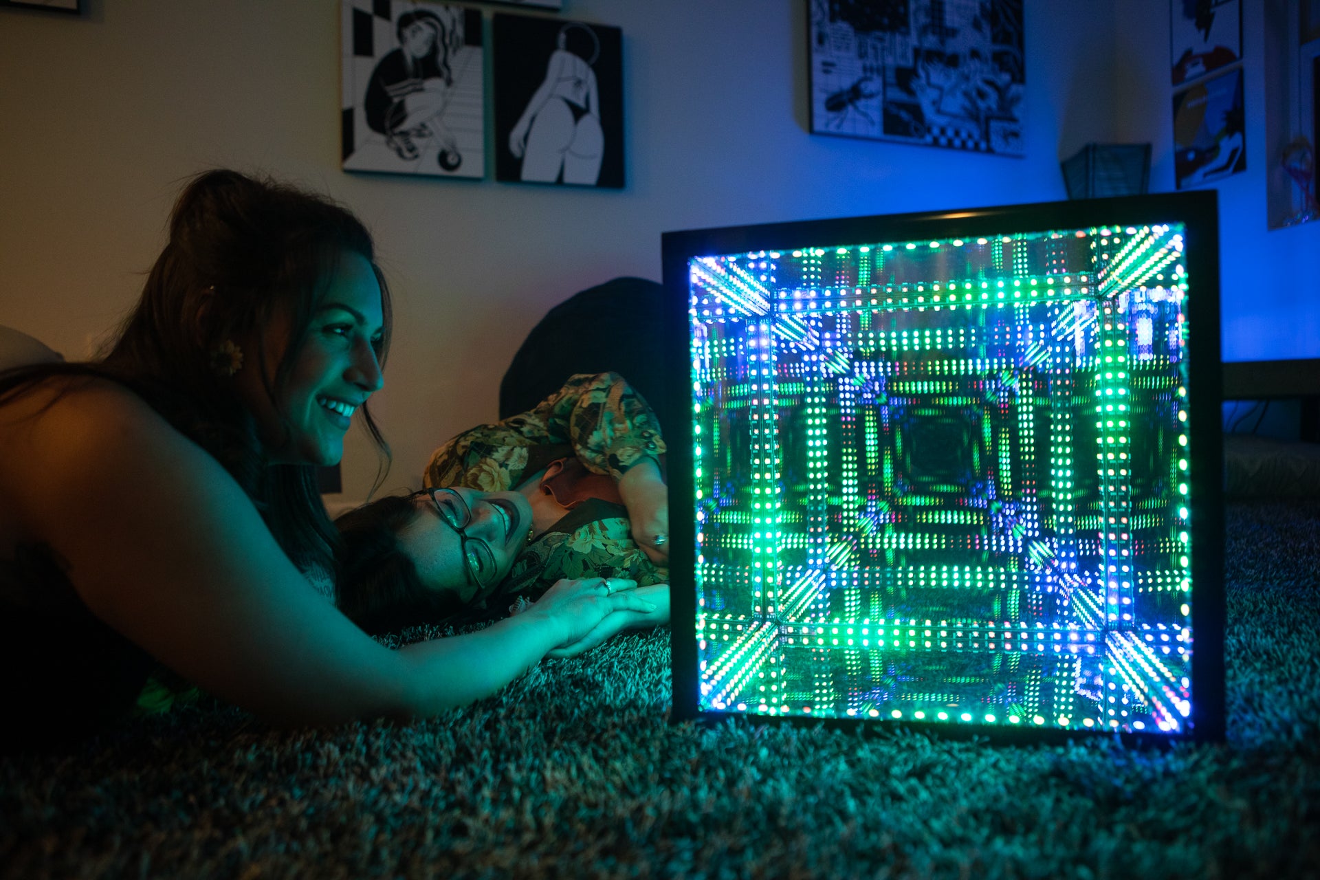 people with hypercube 15