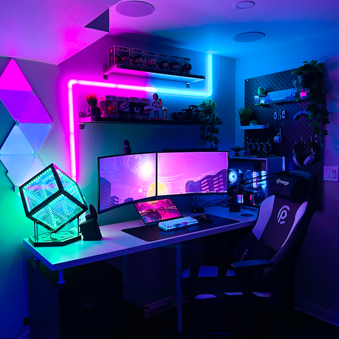 hypercube 10 with stand sitting on desk