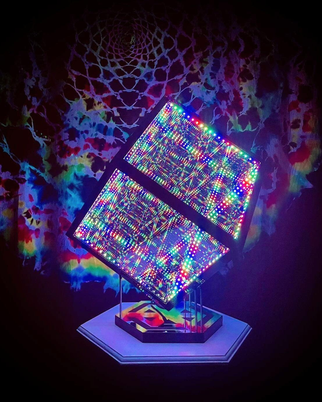 What is an infinite dimensional cube - The Hyperspace Lighting Company